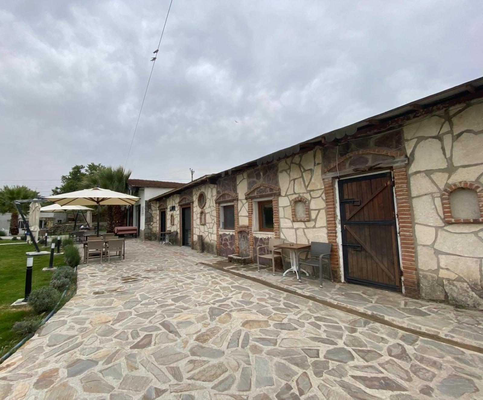 Erdem Ciftligi/ Ephesus Arena Apartment Selçuk Luaran gambar